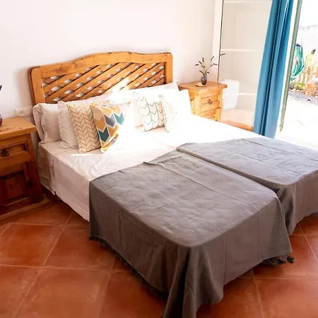 Life Villa