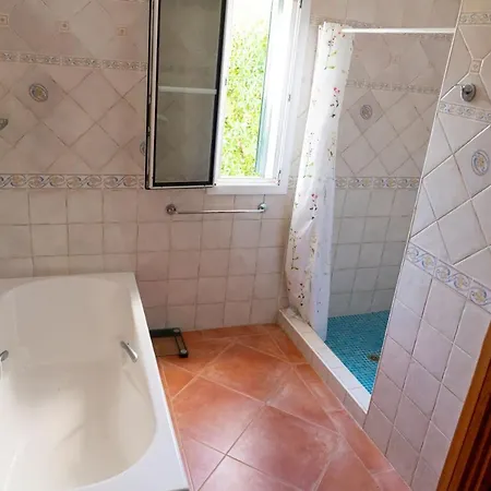Life Villa