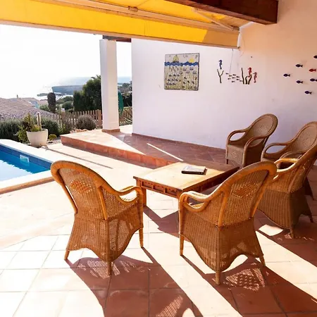 Life Villa Binibeca
