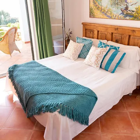Life Villa Binibeca